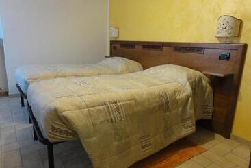 פנסיון Ristorante Buasca