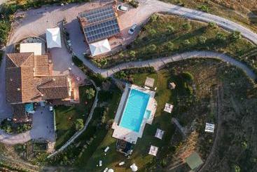 هتل Agriturismo San Silvestro