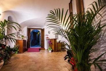 بنسيون L'antico Borgo