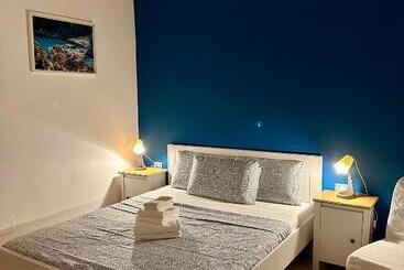 پانسیون Romulea Guest House