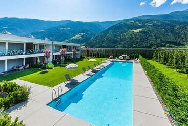 아파트호텔 Residence & Sportlodges Claudia