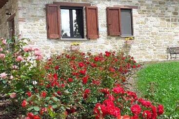 游客公寓 Agriturismo Villa Mozart Nel Verde