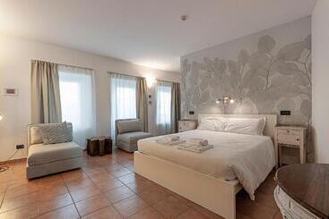 ペンション Antica Corte