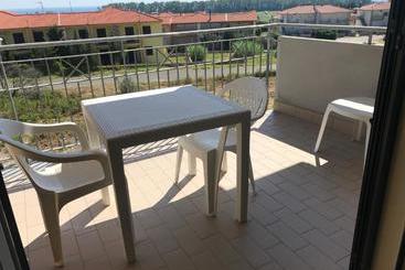 アパートホテル Residence Il Faro