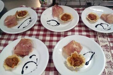 בית מלון כפרי Agriturismo La Crocetta