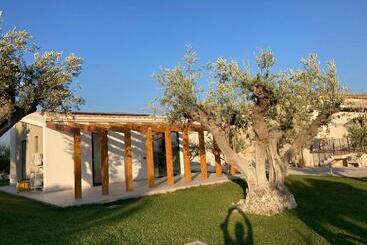 Пансион Agriturismo Baglio San Nicola