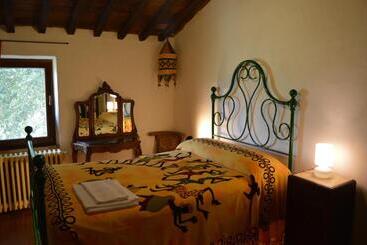 فندق Agri Bio Podere Santa Palmira