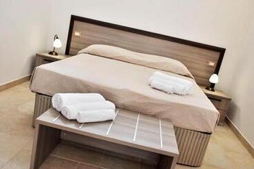 ホテル Agriturismo Marconi