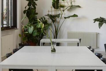 מלון דירות Tropicana Residence