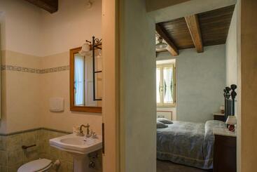 ホテル Agriturismo Colle Tocci