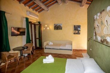 ホテル Agriturismo Il Bagolaro