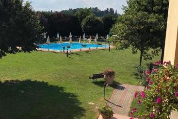 هتل La Locanda Dei Golosi