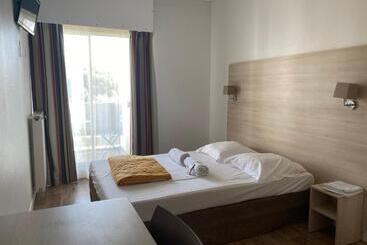 هاستل Auberge De Jeunesse