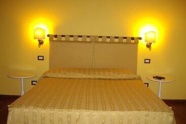 ホテル Agriturismo Il Borgo Degli Ulivi