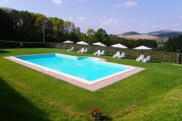 בית מלון כפרי Agriturismo Santa Veronica