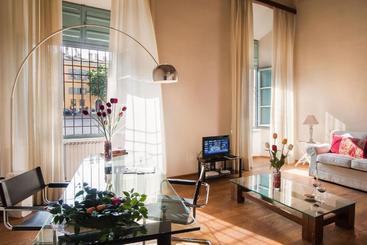 پانسیون Palazzo Castiglioni Luxury Suite And Rooms