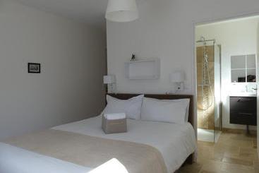 تختخواب و صبحانه Maison D  Hôtes L Aria Mezzana