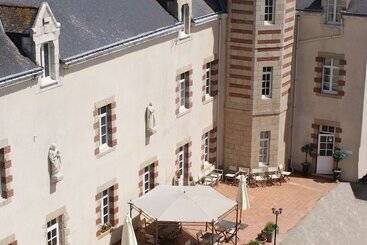 בית מלון כפרי Le Manoir De Kerbot