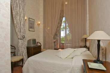 ペンション Château Juvenal