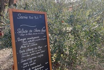 호스텔 Auberge De La Table Ronde