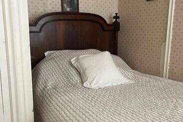 פנסיון Chateau De Martigny