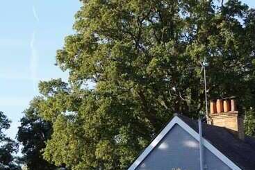 ベッドアンドブレックファースト West View Lodge