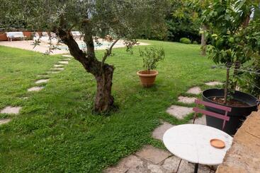 펜션 Le Pailler Chambres D Hôtes Restaurant Gîte Piscine & Spa