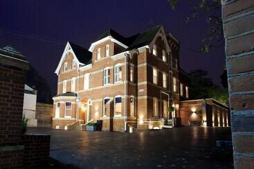 فندق صغير The Northgate