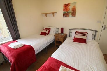 פנסיון Shirebrook House