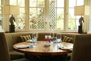 旅馆 The Black Horse At Ireland