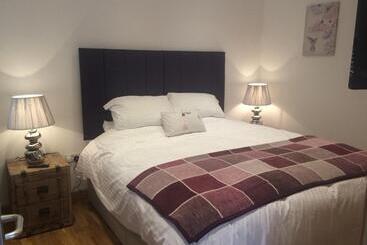 فندق صغير The Radnor Arms