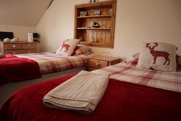 فندق صغير The White Hart Inn