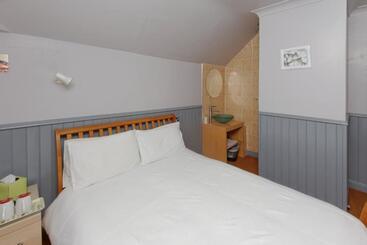 Mallowview Bed And Breakfast