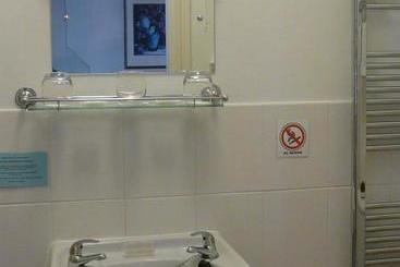 پانسیون Melbourne Guest House