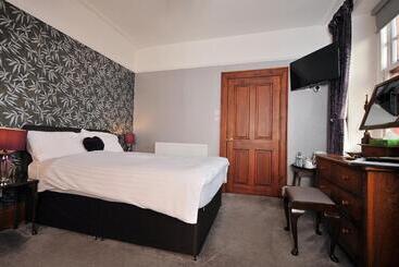 膳宿费 St Michaels Guest House