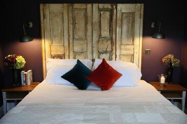 הוסטל The Bunk Inn