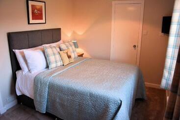 بنسيون Lochview House