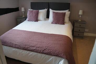 ペンション Radcliffe Guest House