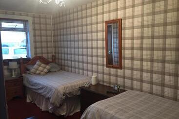 Пансион Rooms At Tarrareoch