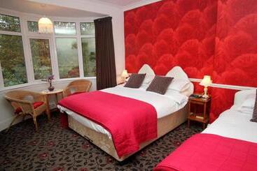 بنسيون The Russell