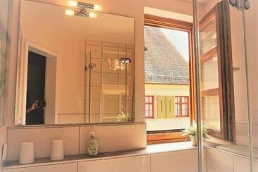 Pension Ins Fischernetz Mäntele