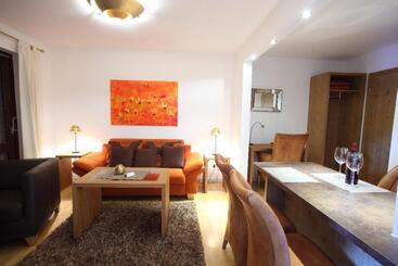 호스텔 Gästehaus Obermeier