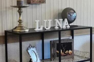 فندق صغير Pension Restaurant Luna