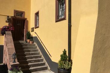 پانسیون Altes Vogtshaus