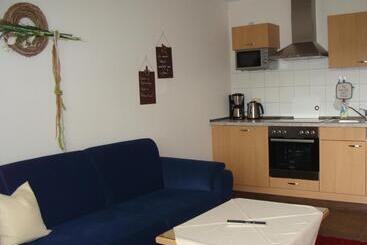 פנסיון Drei Tannen