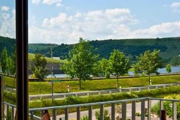 펜션 Gästehaus Und Weingut Bernd Frieden