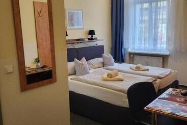 هتل آپارتمان Pension Hubertus