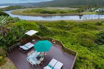 پانسیون Riverview