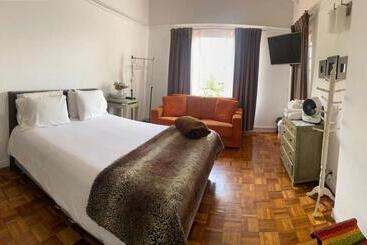 הוסטל Casa Madero