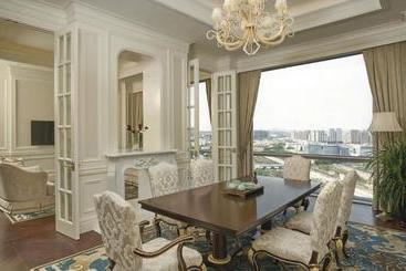 هتل Chifeng Mövenpick  & State Guest House Chifeng